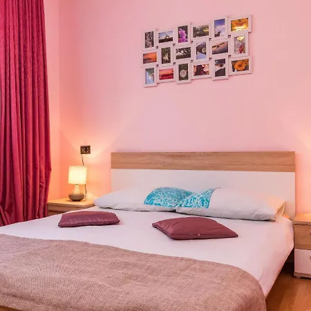 Apartman Kostro-1 By Interhome