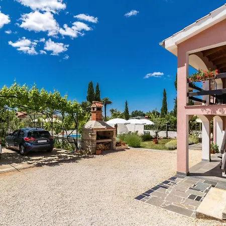 Kostro-1 By Interhome