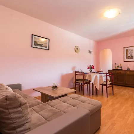 Kostro-1 By Interhome * Nova Vas (Porec)