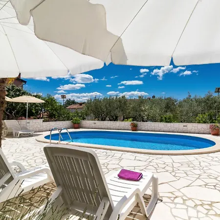 Lägenhet Kostro-1 By Interhome Nova Vas (Porec)